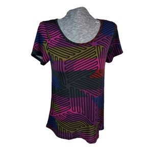 LulaRoe Classic T Geo Print Top Small 6-8